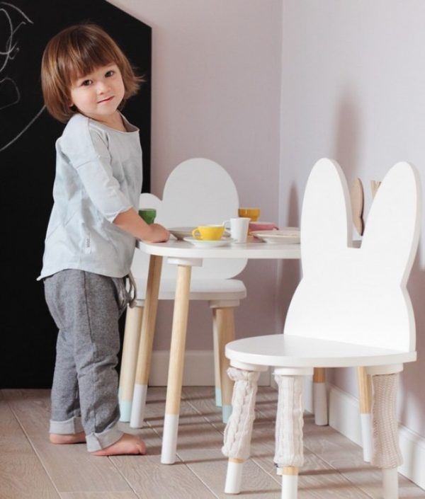 Möbelset kaninstol+ molnbord, Möbelset till barnrummet