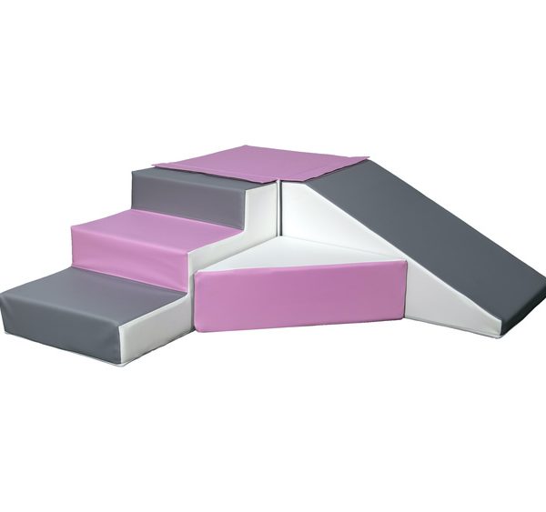 Byggbar rosa rutschkana till barnrummet