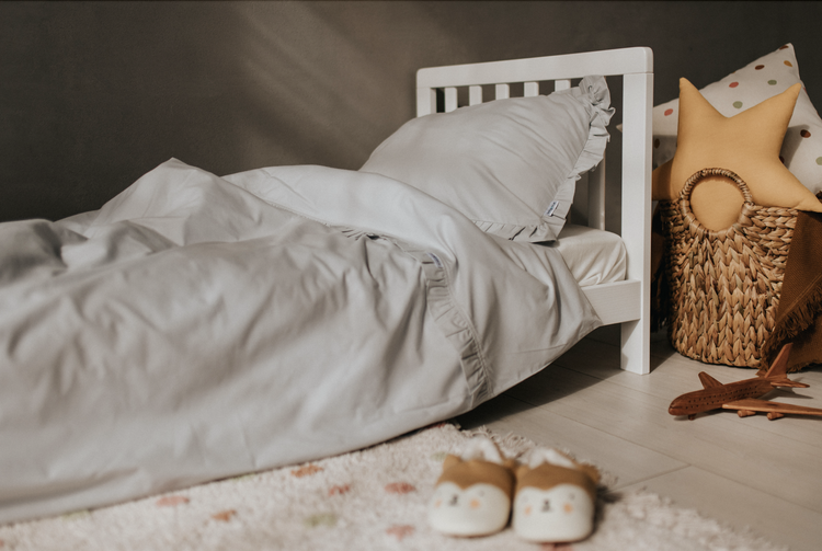 Babylove, Grå påslakanset spjälsäng och juniorsäng - Bild 3