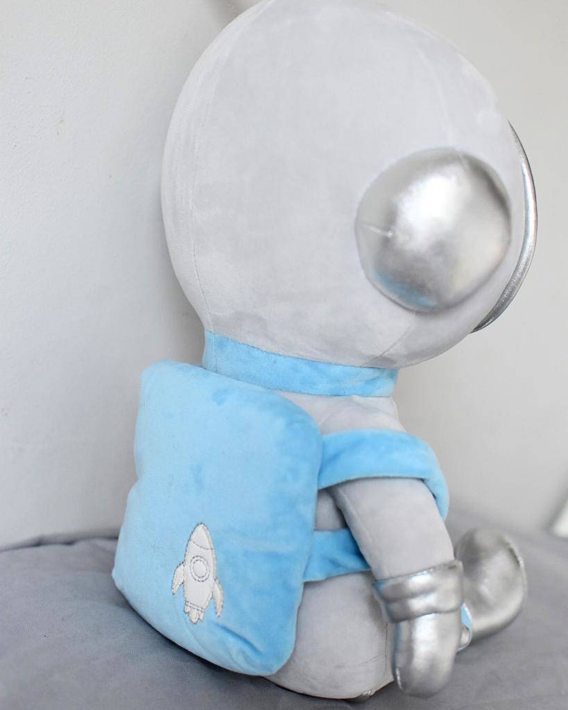 Astronaut, stor docka med namn - Bild 4