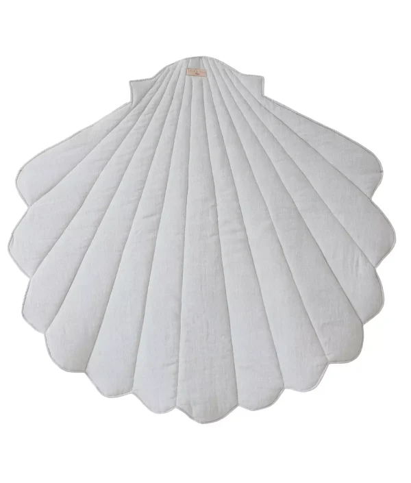 Moi Mili, linne lekmatta snäcka, sand