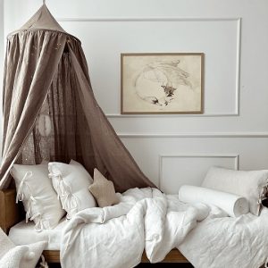 Coconut brown sänghimmel i linne till barnrummet, Cotton&Sweets