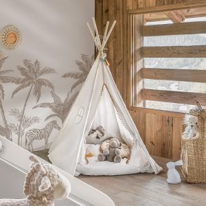 Tipitält med pompom till barnrummet, beige