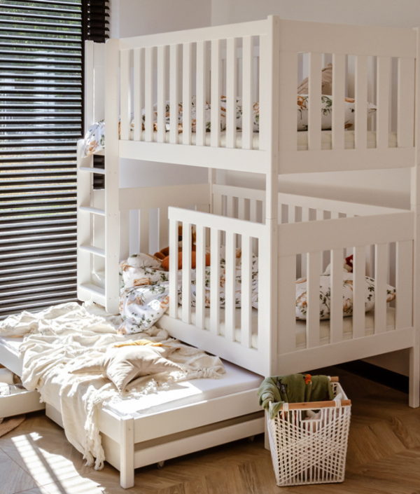 Vit våningssäng med förvaring och 3 sängar, Ebba 80x180 cm