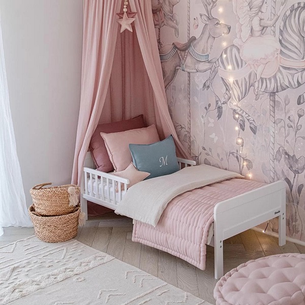 Barnsäng Province, vit