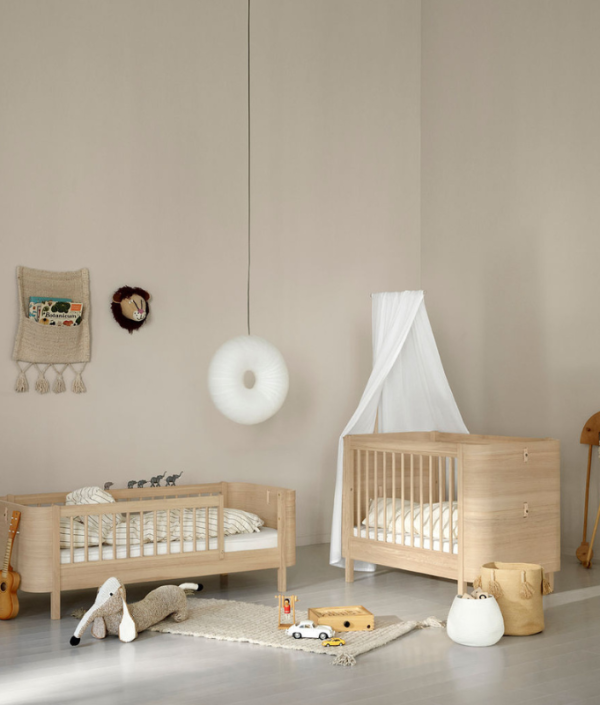 Oliver Furniture, spjälsäng/växasäng Mini+, ek