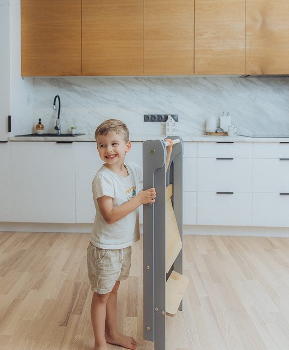 Duck Woodworks, Hopfällbar hjälpa till pall, grå/natur