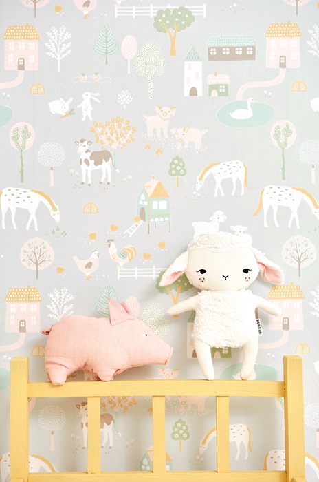 Majvillan, tapet till barnrummet My farm, soft grey