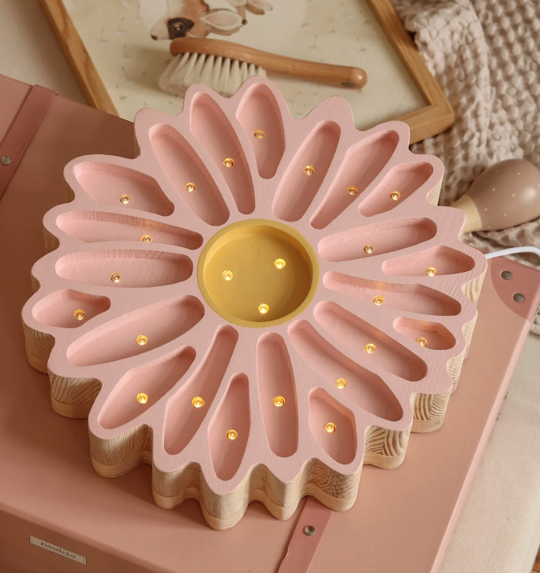 Little Lights, Nattlampa till barnrummet, Daisy powder pink - Bild 3